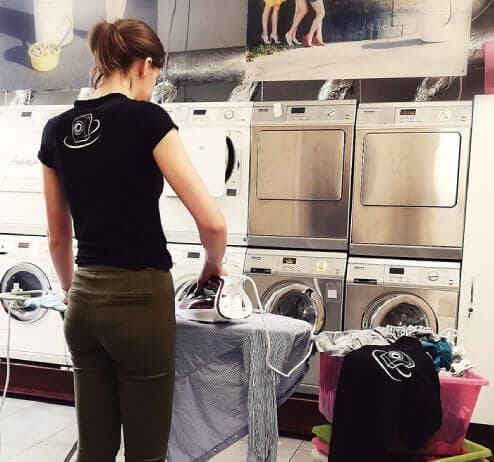 Self-service laundry in Cracow Frania Cafe